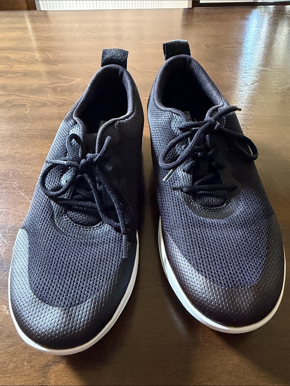Fit flop Womens Black Knit Lace-Up Sneakers